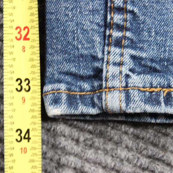 Levi’s 559 Relaxed Straight Jeans Light Wash W32 L34 - Picture 11 of 11